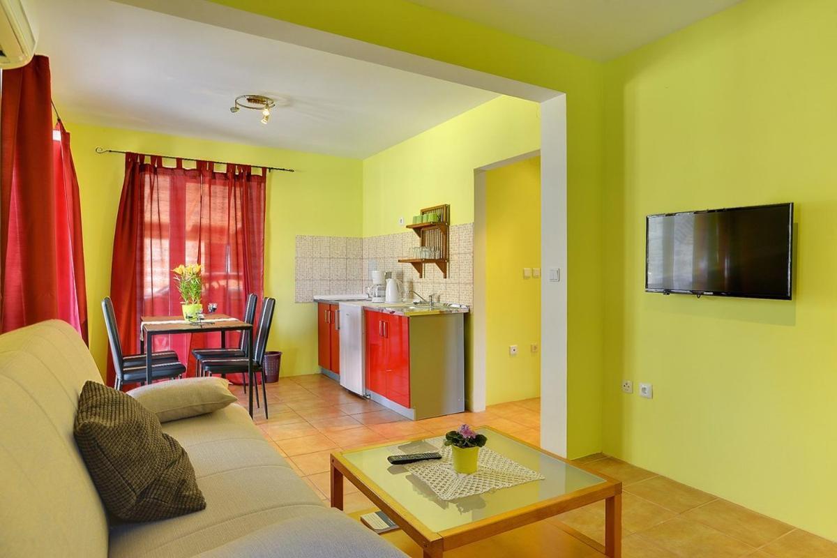Apartments Puntica Ližnjan 외부 사진