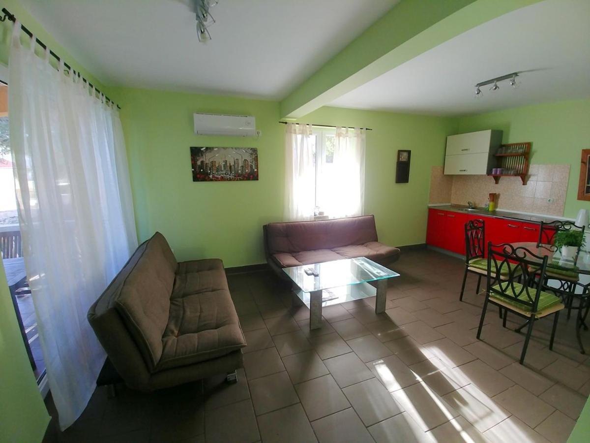Apartments Puntica Ližnjan 외부 사진