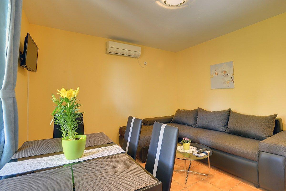 Apartments Puntica Ližnjan 외부 사진